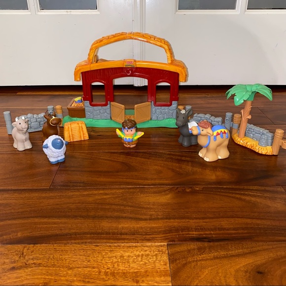 EUC Fisher-Price Little People Lil’ Drummer Boy 11 Piece Musical Nativity Set - Picture 3 of 13